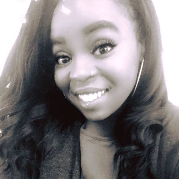 Meet your Posher, Devyn - Picture 1 of 1